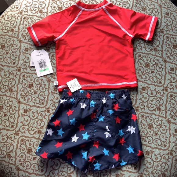 Flapdoodles rash guard(UPF 50+) & star swim trunks - Picture 4 of 6